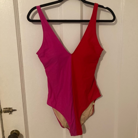 Summersalt Swim Split Backflip Red and Pink One Piece Size 8 V-neck - Picture 5 of 6
